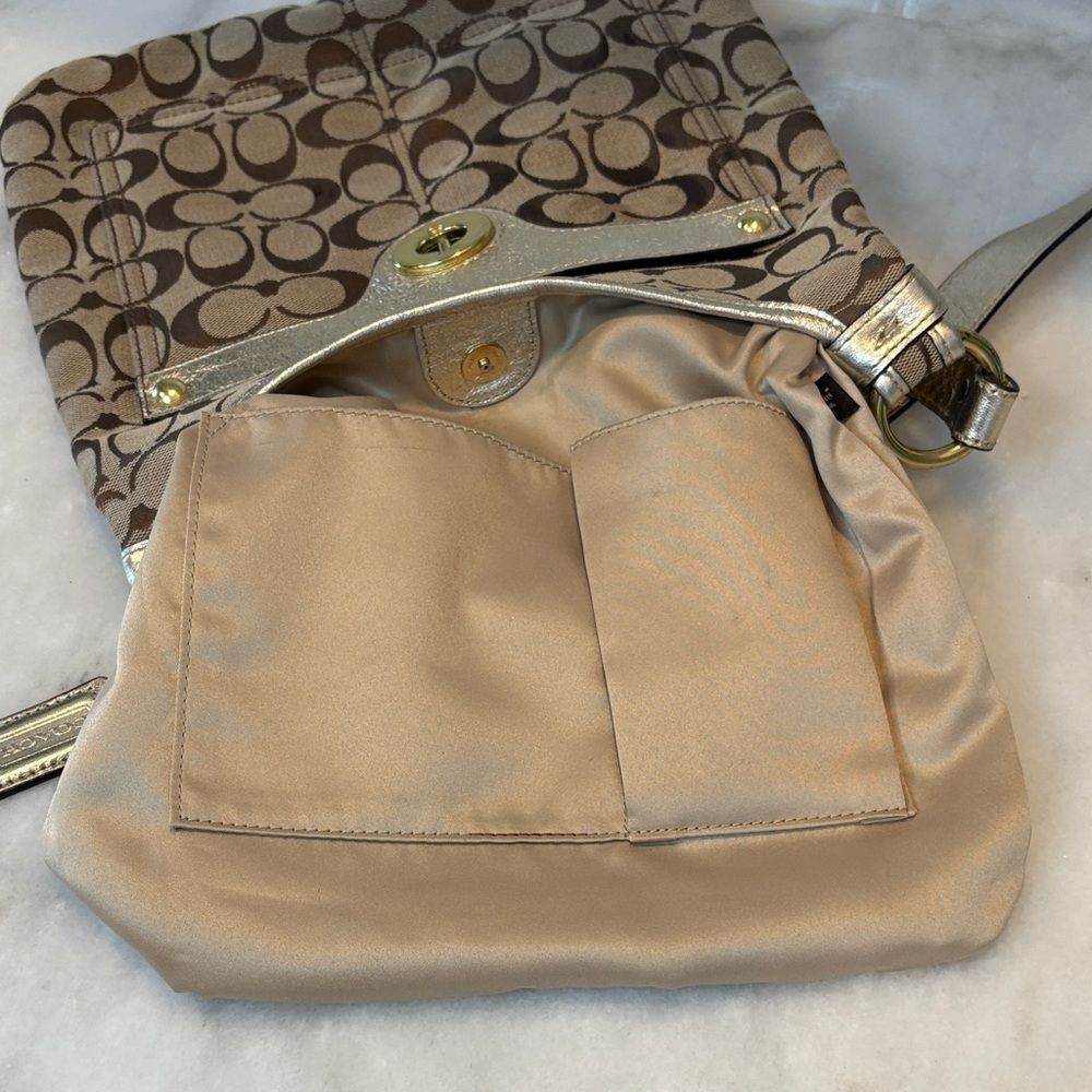 Coach Crossbody Purse Handbag Penelope Jacquard Signature Logo Hippie Bag - Picture 14 of 15